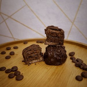 imagem do produto 4 bombinhas de brigadeiro 