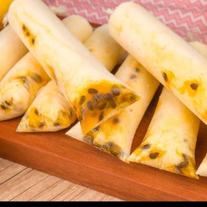 imagem do produto cremosinho de maracuja com chocolate 