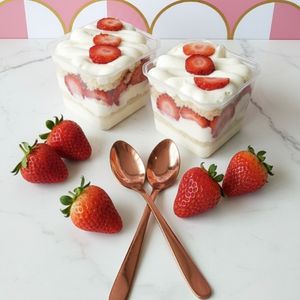 imagem do produto Bolo no Pote Ninho com 🍓 250 ml