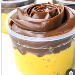 imagem do produto Mini Mousse de maracujá com brigadeiro  125 ml