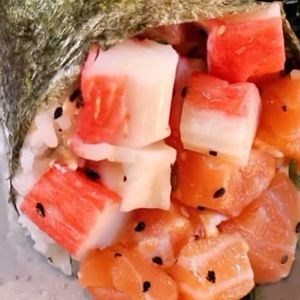 imagem do produto Salmão com kani 