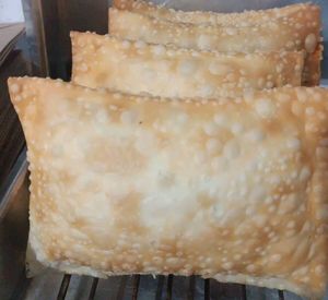 imagem do produto Pastel de pizza (30cm)