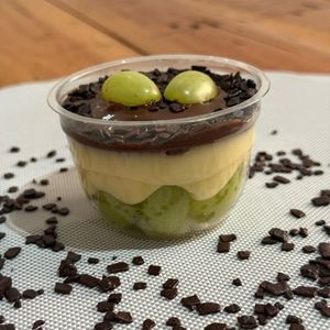 imagem do produto Bombom de uva no pote 