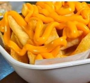 imagem do produto Fritas com cheddar (P)