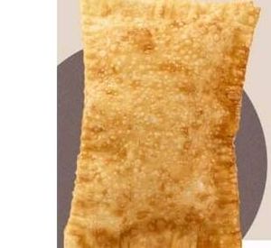 imagem do produto Pastel de carne + cheddar (P) 11cm