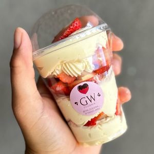 imagem do produto Copo ninho com morango 