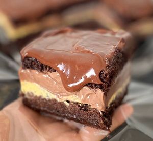 imagem do produto Bolo gelado (Chocolate com Maracujá Trufado)