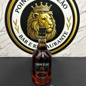 imagem do produto Garrafa whisky chanceler tradicional