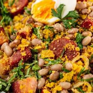 imagem do produto Marmitex pequena de tropeiro