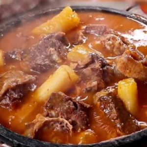 imagem do produto Marmitex grande de Vaca Atolada