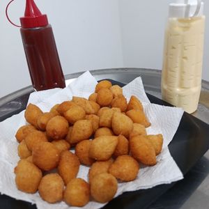 imagem do produto Mini Salgados Frango 100 unidades 