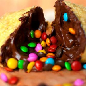 imagem do produto Pastel de Chocolate com MeM a.