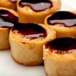 imagem do produto MAKI HOT ROLL SALMÃO CRU 05 UN.