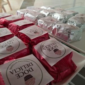 imagem do produto Bolo gelado ( Doce de Leite )