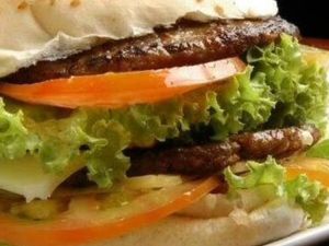 imagem do produto Uma fominha. X- Burguer + dogão tradicional + refri