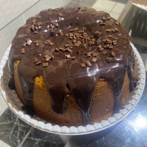 imagem do produto Bolo Caseiro cenoura com chocolate 18 cm