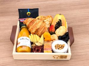 imagem do produto Cesta bandeja de café da manhã/tarde individual | Com bandeja de pinus