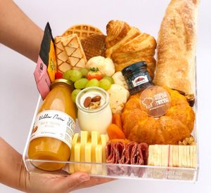 imagem do produto Café da manhã Bom Dia com afeto | Na bandeja de acrílico