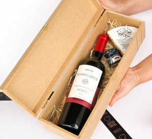 imagem do produto Caixa presente Brinde & afeto. Com caixa de madeira