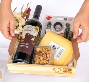 imagem do produto Bandeja presente Um brinde completo.