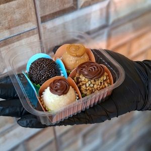 imagem do produto Brigadeiros