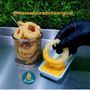 imagem do produto 5 anéis de cebola+ Potinho de molho Cheddar cremoso grátis 🥨