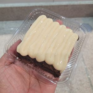 imagem do produto Fatia de Brownie com Brigadeiro de Ninho