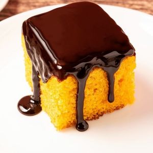 imagem do produto Bolo de cenoura (fatia)