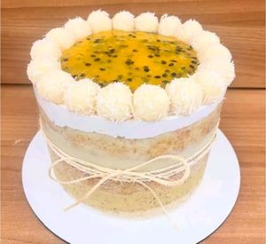 imagem do produto Naked Cake de Maracujá Supreme - 1 kg