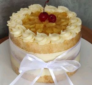 imagem do produto 2kg-Bolo delícia de Abacaxi - Serve 20 fatias