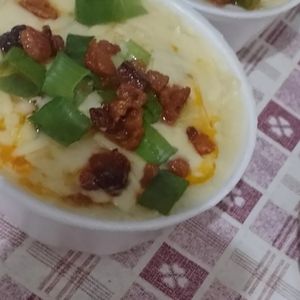 imagem do produto Bata recheada c/ Strogonoff de carne e queijo. 500Kg