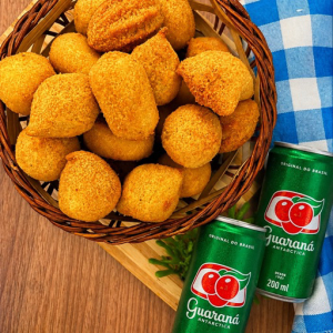 imagem do produto 30 MINI SALGADOS + 2 REFRIGERANTE 200ML