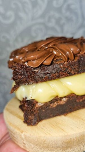 imagem do produto Sanduíche de brownie Ninho com Nutella