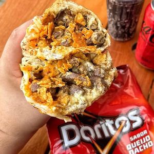 imagem do produto Pão De Alho: alcatra c/ Doritos 