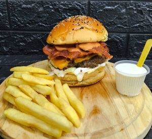 imagem do produto Mr. Baconzito + Fritas