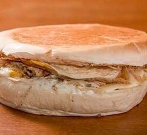 imagem do produto Xis - Strogonoff de Frango + Fritas e 1 Copinho de Maionese