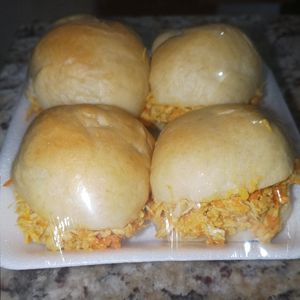 imagem do produto Pão Caserinho com Recheio de Frango Cremoso 