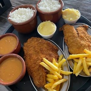 imagem do produto FILE DE TILÁPIA COM PURÊ 