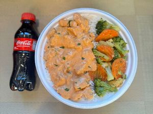 imagem do produto Strogonoff Frango & Legumes + Coca Pet + R$ 19,99 leve outra marmitex