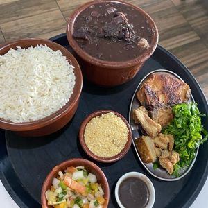 imagem do produto FEIJOADA COMPLETA 