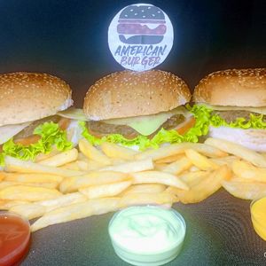 imagem do produto COMBO FAMILIA 3 X BURGUER