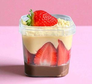 imagem do produto Bombom de Morango no Pote