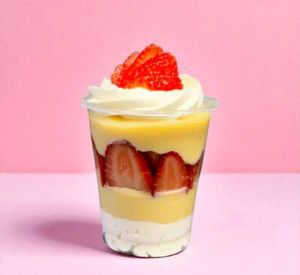 imagem do produto Copo da Felicidade Morango 200ml