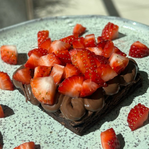 imagem do produto Brownie Aberto Nutella com Morango