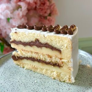 imagem do produto Bolo de Vitrine Ninho com Nutella