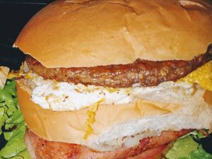 imagem do produto X Burguer Especial + Guaraná Antarctica (Serve Bem 1 Pessoas)