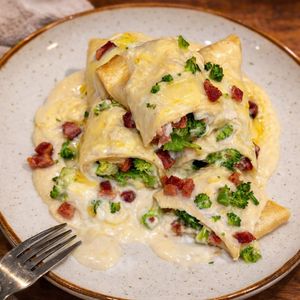 imagem do produto Panqueca de brócolis com bacon e requeijão cremoso