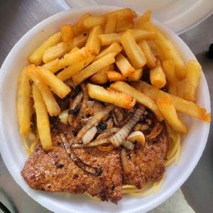 imagem do produto Bife acebolado c/fritas
