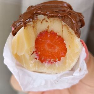imagem do produto Coxinha morango 🍓 