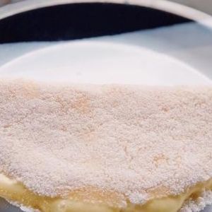imagem do produto Tapioca de Queijo Coalho e Côco.